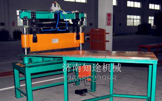 精密氣動(dòng)剪板機(jī)